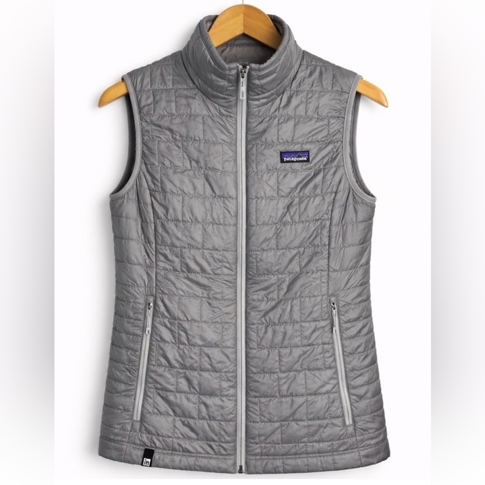 Patagonia Gray Quilted Vest. Very Subtle LinkedIn logo. See photos.